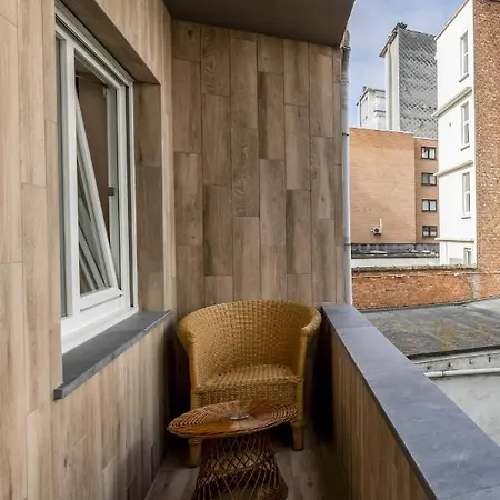 Eva-modern 2 Bedroom Seaside Apartment *