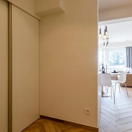 Apartment Eva-modern 2 Bedroom Seaside *