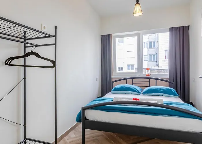 Eva-modern 2 Bedroom Seaside Apartment Ostend