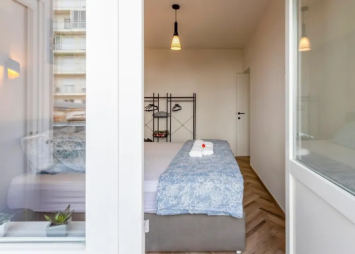 Lägenhet Eva-modern 2 Bedroom Seaside *