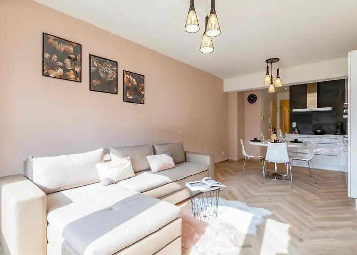 Eva-modern 2 Bedroom Seaside