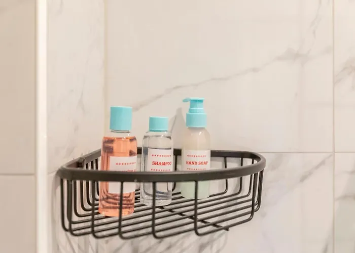 Eva-modern 2 Bedroom Seaside